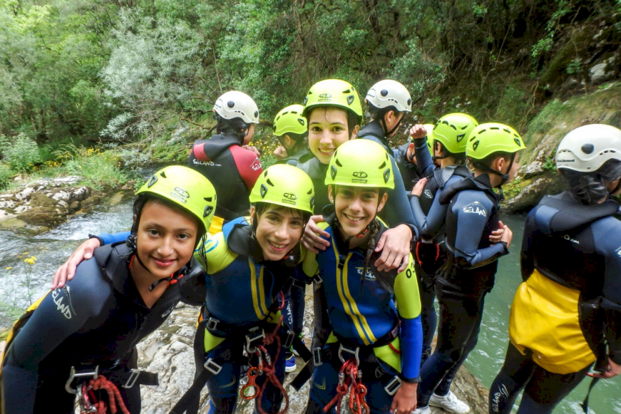 Campamentos multiaventura y naturaleza