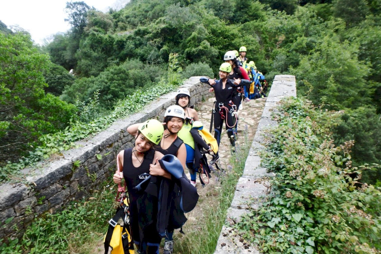 Campamentos multiaventura y naturaleza