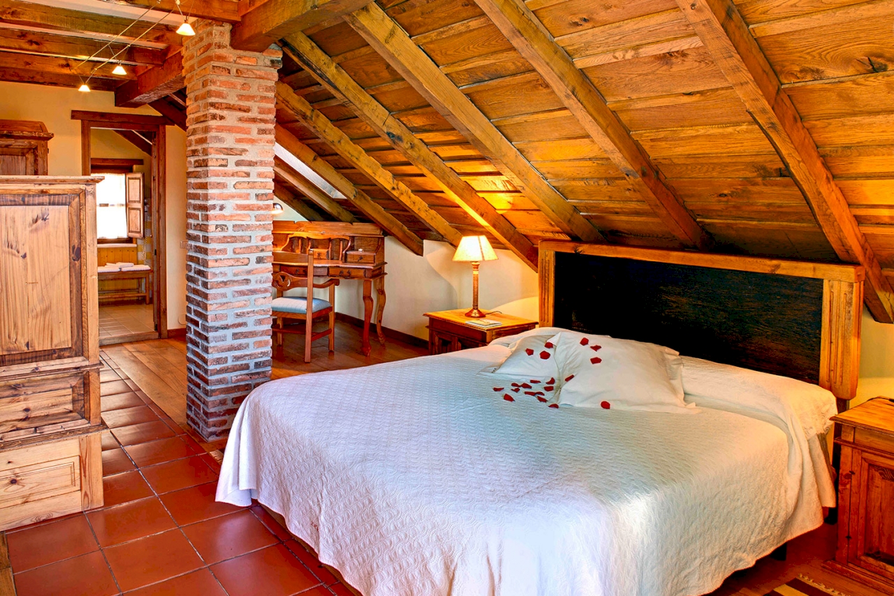 HOTEL RURAL LA MONTAÑA MÁGICA