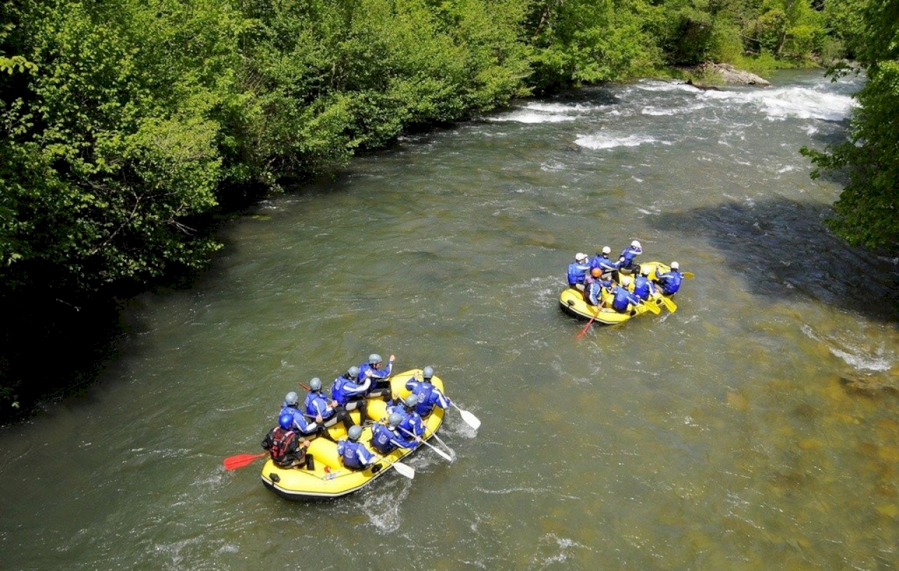 RANASELLA. ESCUELA ASTURIANA DE PIRAGUISMO